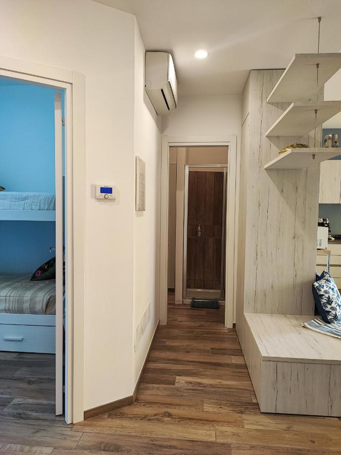 Casa Nadia A Pochi Passi Dal Mare Con Garage, Terrazza E Sala Giochi Lägenhet Numana Exteriör bild