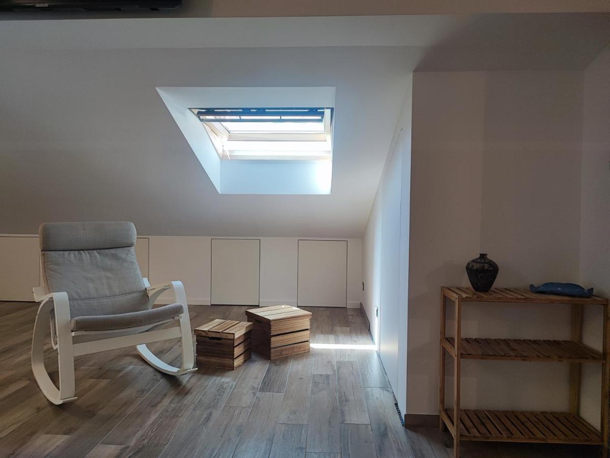 Casa Nadia A Pochi Passi Dal Mare Con Garage, Terrazza E Sala Giochi Lägenhet Numana Exteriör bild