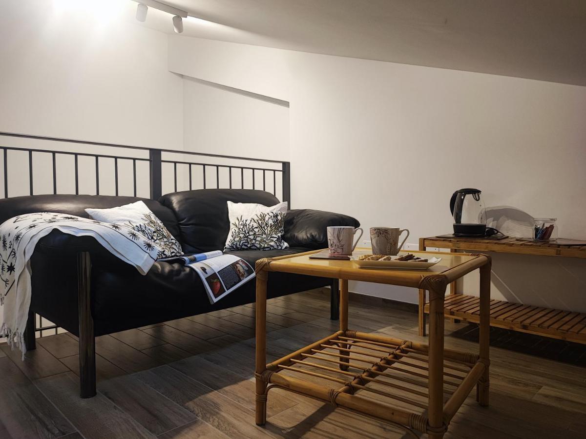 Casa Nadia A Pochi Passi Dal Mare Con Garage, Terrazza E Sala Giochi Lägenhet Numana Exteriör bild